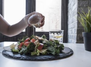 salad-dressing-unhealthy