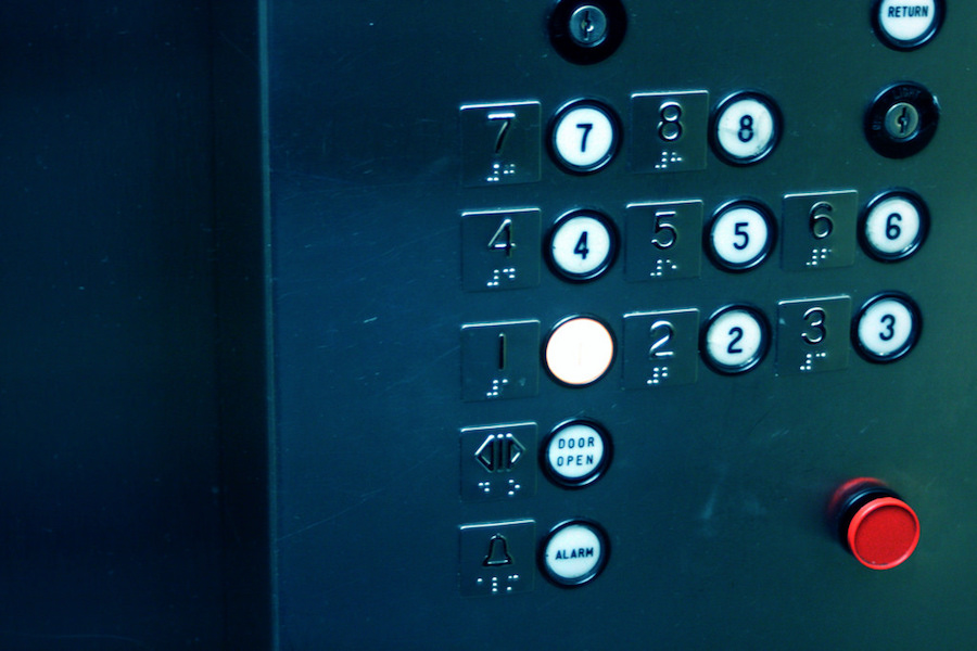 elevator-buttons